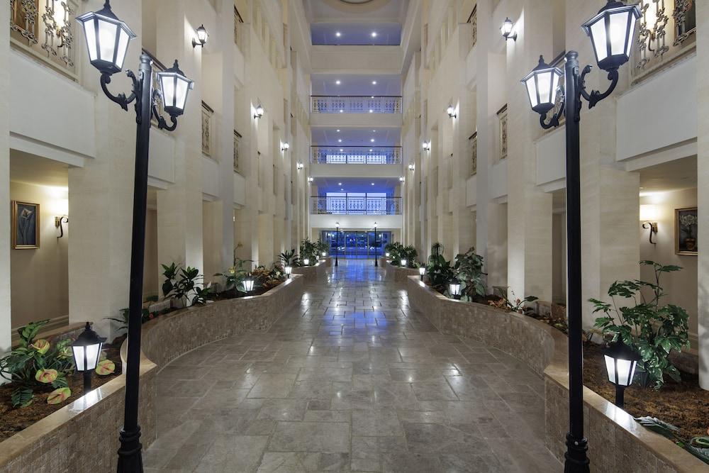Alba Queen Hotel シダ エクステリア 写真