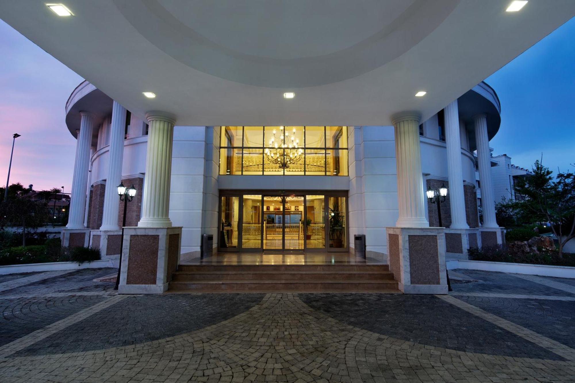 Alba Queen Hotel シダ エクステリア 写真